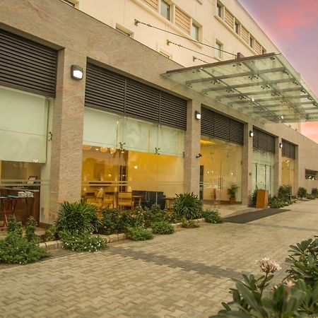 Kalyan Grand - A Business Hotel Vandalur Екстериор снимка