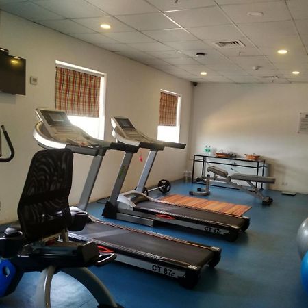 Kalyan Grand - A Business Hotel Vandalur Екстериор снимка