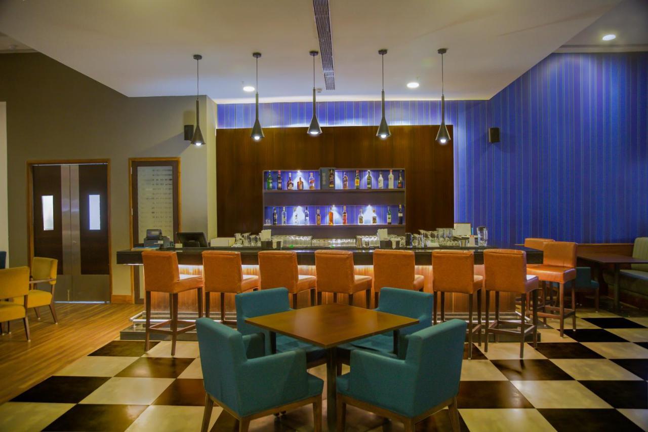 Kalyan Grand - A Business Hotel Vandalur Екстериор снимка