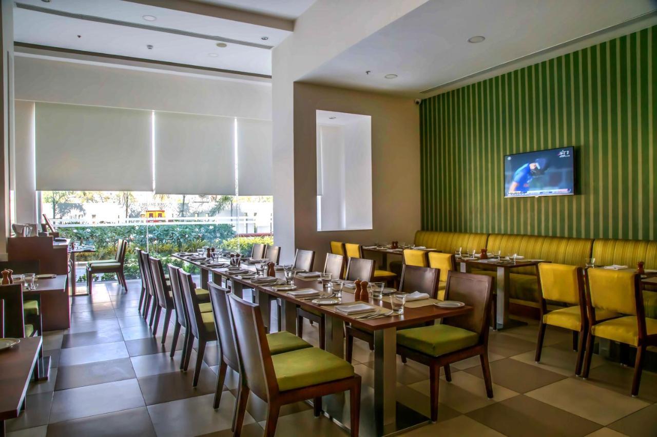 Kalyan Grand - A Business Hotel Vandalur Екстериор снимка