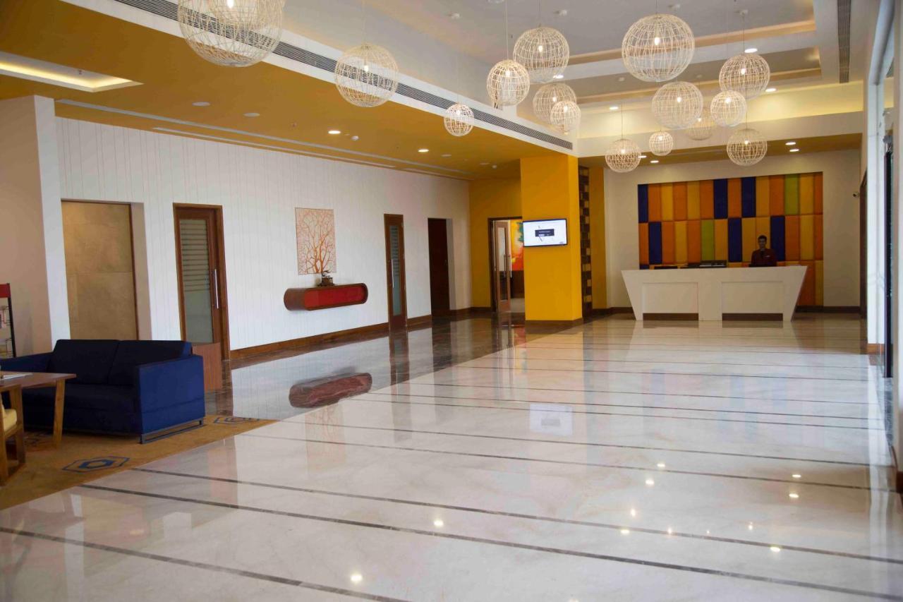 Kalyan Grand - A Business Hotel Vandalur Екстериор снимка